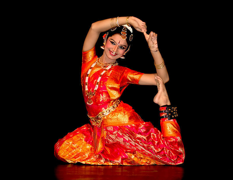 Bharatanatyam – Dancing for the gods | RitiRiwaz