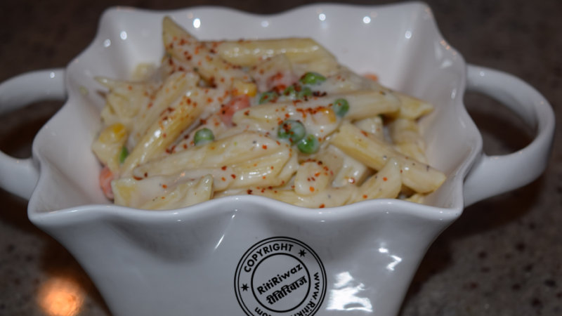 Pasta in White Sauce