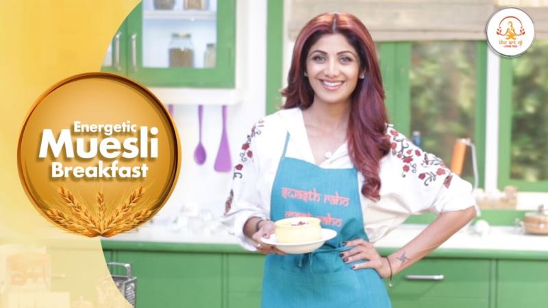 Shilpa Shetty Kundra Muesli Recipe