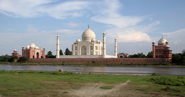 River Yamuna near Taj Mahal