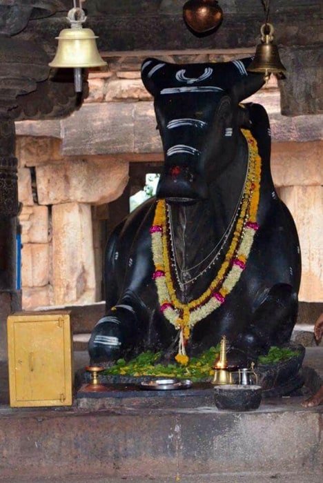 Virupaksha nandi statue