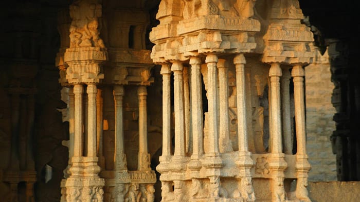 vitthala temple pillars
