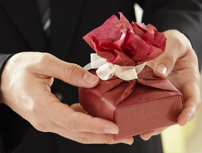 Celebrating Men: Gift Ideas for Every Occasion