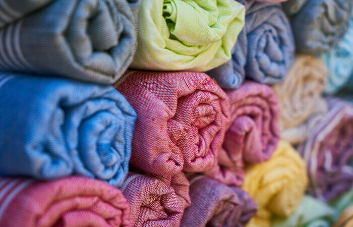 Cotton vs Muslin: Which Fabric is Better for Indian Summers?